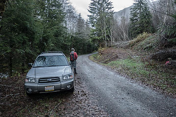Starting out at 7:45am. The old logging road switchbacks up about 300'