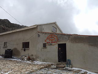 Refugio Casa Blanca at Zongo Pass