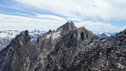 The wild east ridge of Puntado