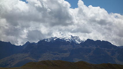 Looking into the rugged Cordillera Urubamba; I think this peak is Nevado Colque Cruz (Sahuasiray) at 5750 meters