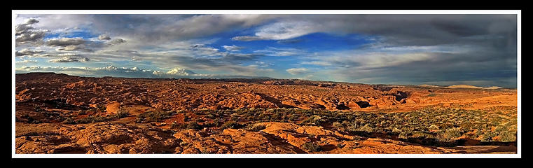 Sunset panorama of the Escalante Country seen from where we parked